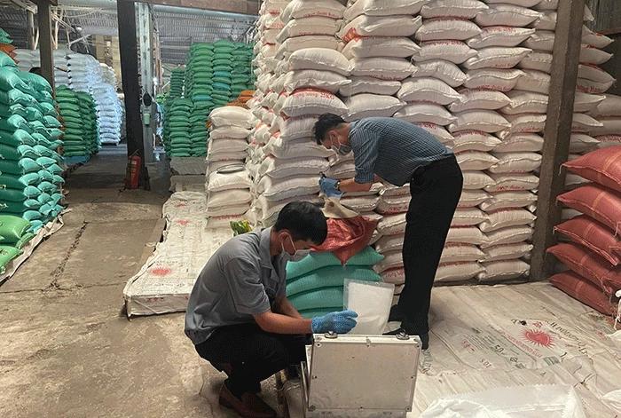 Gia Lai: Phát hiện hơn 9 tấn gạo giả nhãn hiệu Thái Sơn