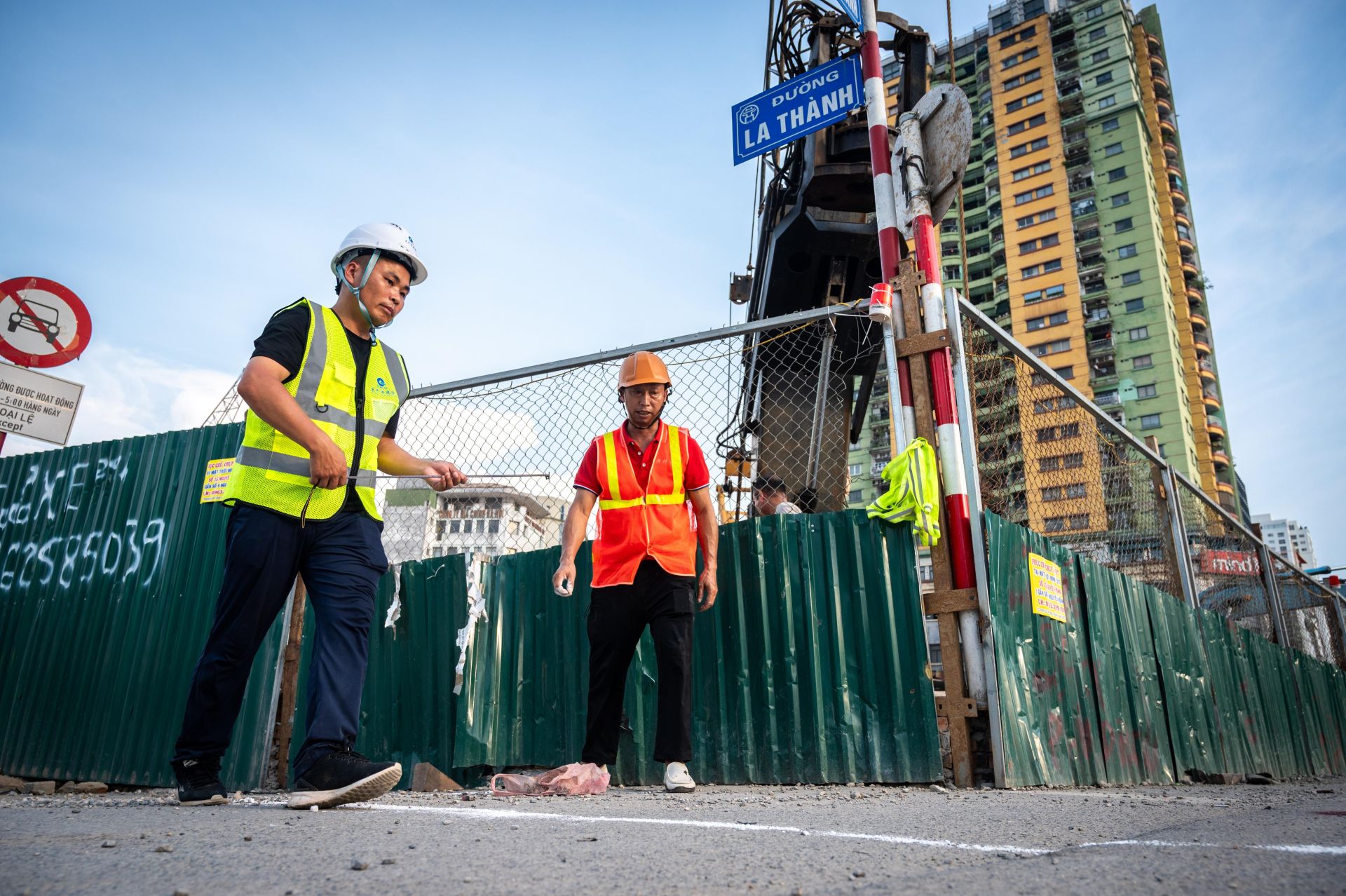 Hà Nội phân luồng giao thông tại nút La Thành – Nguyễn Chí Thanh
