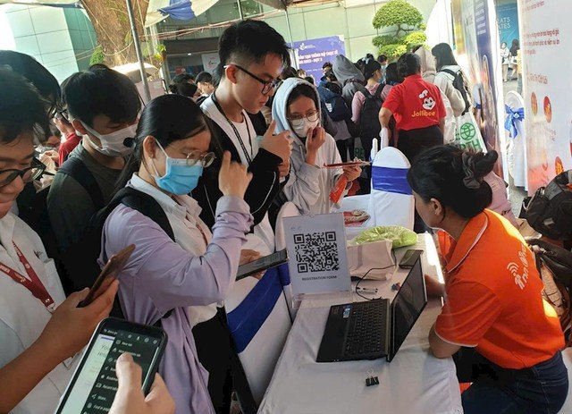 Đẩy mạnh kết nối cung-cầu lao động, đáp ứng nhu cầu tuyển dụng dịp cuối năm